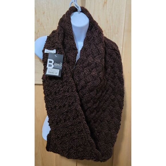 Chunky Brown Knit Basico Scarf With Basketweave Design For Cold Seasons - Picture 1 of 3